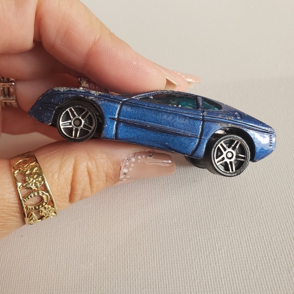 Vintage 2001 "OVERBOARD 454" Hot Wheel - Picture 6 of 8